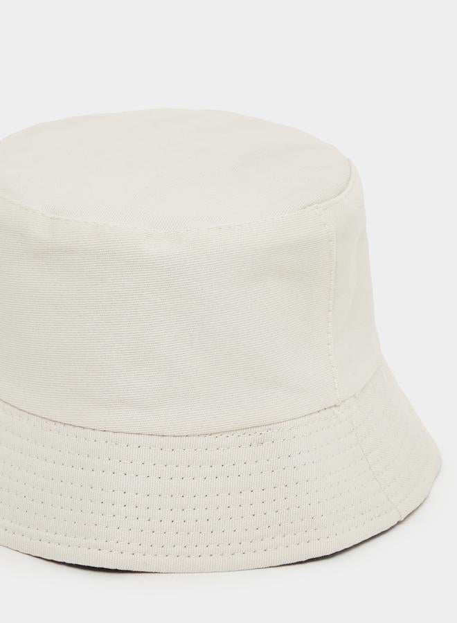 Styli Styli Solid Bucket Hat  - Image 3
