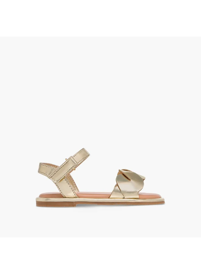 فلورا بيلا من شو إكسبرس Girls Strap Detail Sandals with Hook and Loop Closure