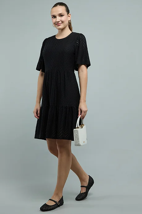 أر أند بي Schiffli Tiered Dress with Crew Neck and Short Sleeves