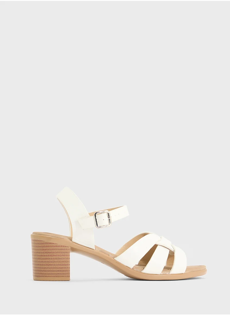 ايلا Casual Three Strap Sandal