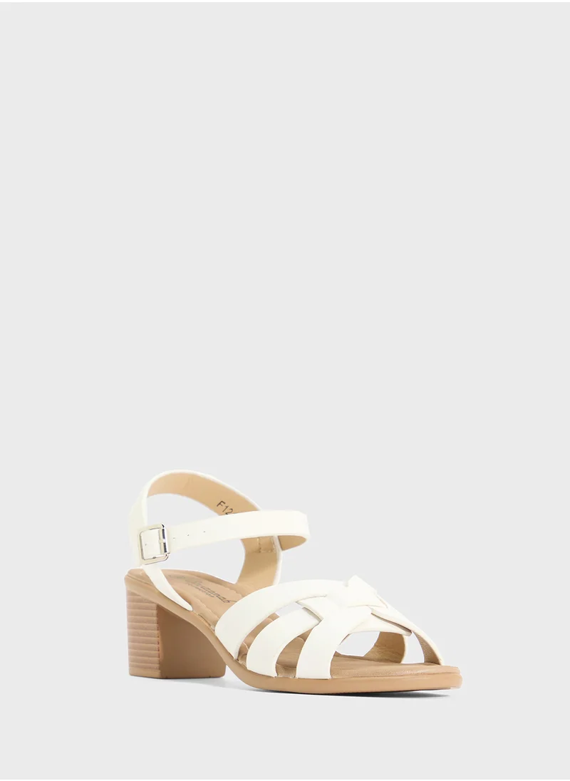 ايلا Casual Three Strap Sandal