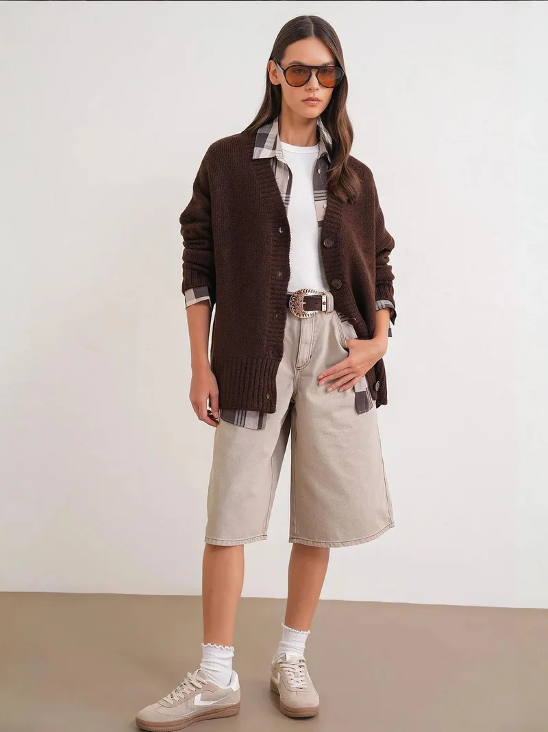 MixRay Mixray Buttoned V-Neck Ribbed Knit Cardigan