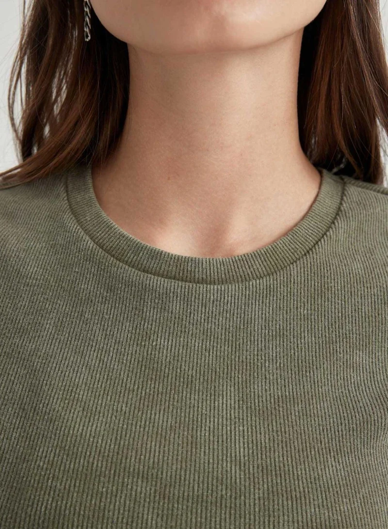 DeFacto  Fitted Crew Neck Short Sleeve Washable T-Shirt for Women | Best Price UAE