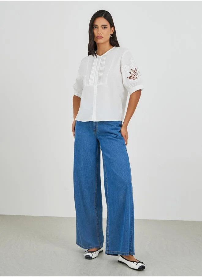 Styli Styli Solid Round Neck Buttoned Top