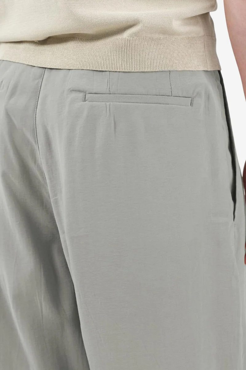 Giesto Khaki Green GIESTO Men's Mid Waist Wide Leg Pleated Trousers for Men | Best Price UAE