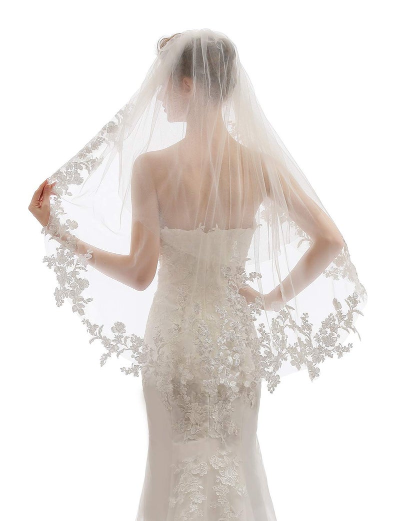 ELAWBTY Womens 2 Tier Fingertip Length Short Lace Wedding Bridal Veil With Comb X07 White - Image 4