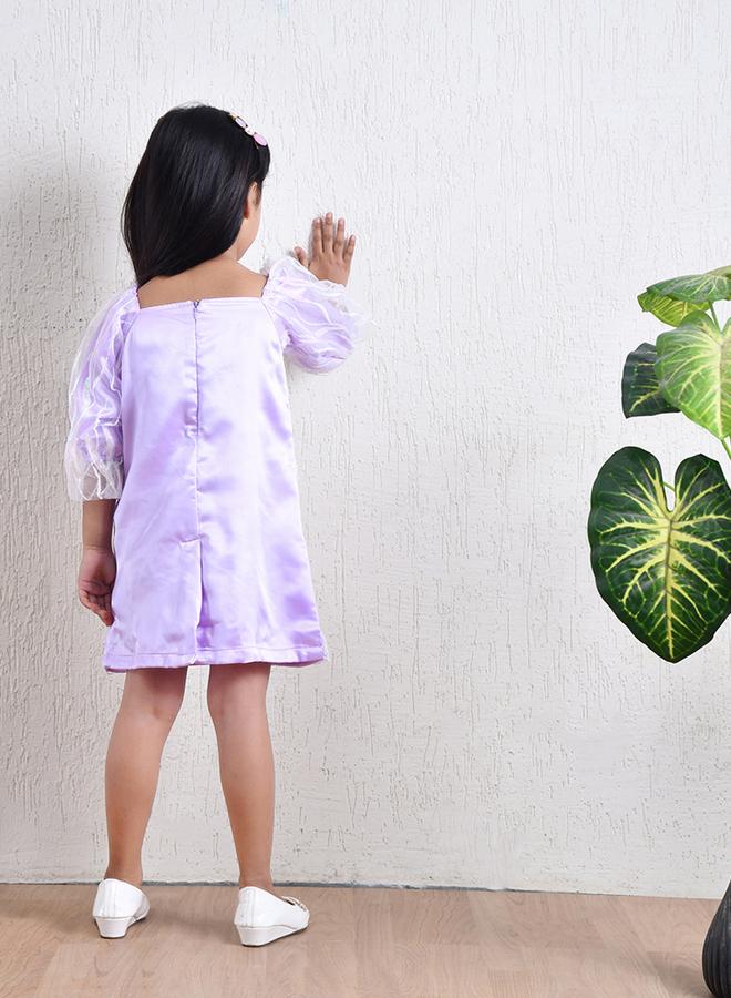 بيلا مودا فستان بأكمام منفوشة من الأورجانزا - Image 2