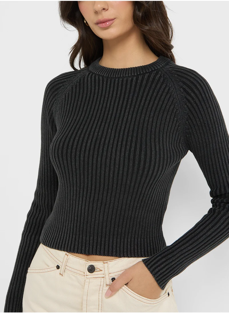 فيرو مودا Round Neck Knitted Swaeter