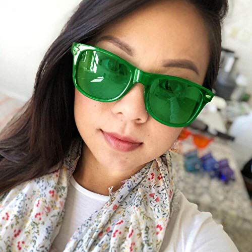 GloFX Green Color Therapy Mood Glasses Migraine Glasses Light Therapy Glasses Chromotherapy Green Colored Migraine Relief Lenses - Image 3