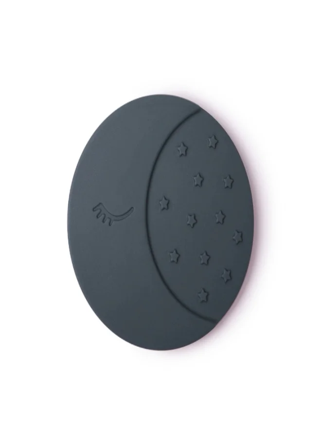 mushie Teether Moon Iron