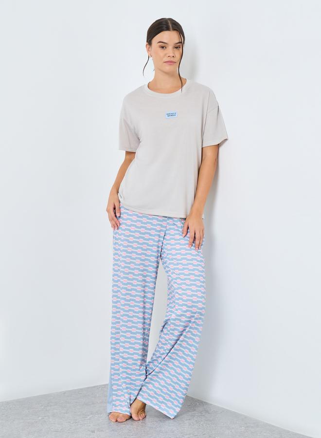 Styli Drop Shoulder Patch T-Shirt and Geo Print Pyjama Set - Image 1
