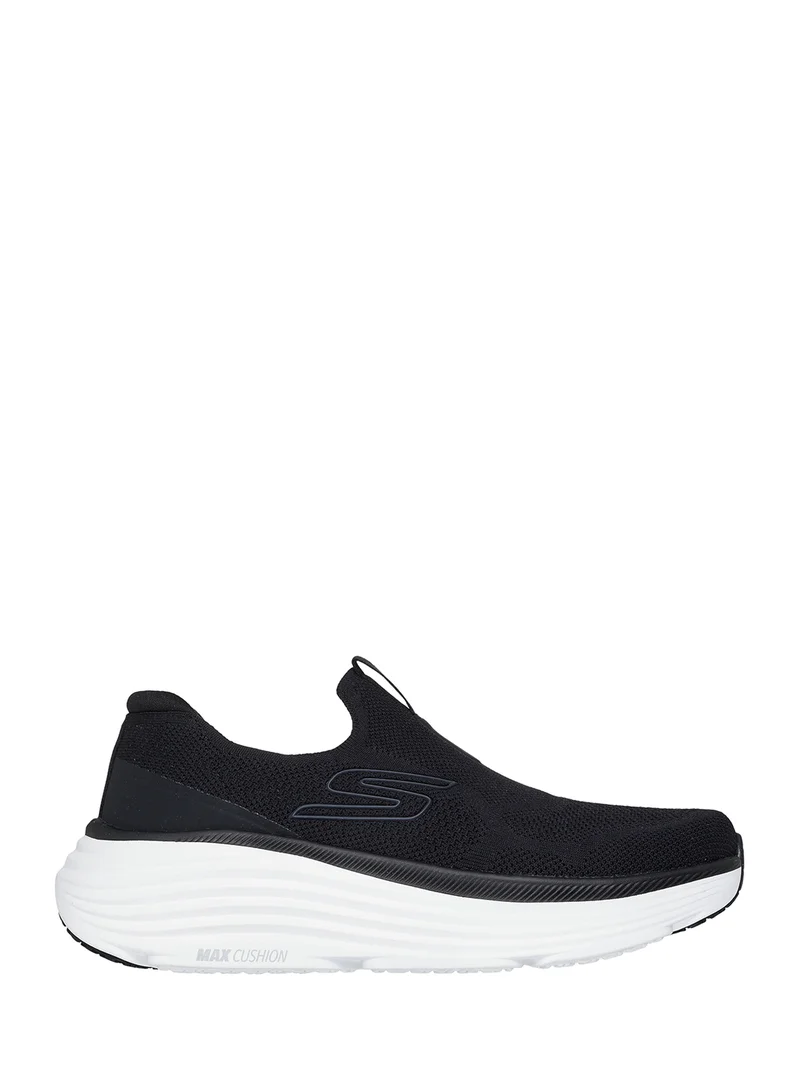 SKECHERS Max Cushioning Endeavour