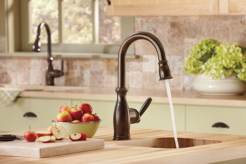 Moen Brantford Oil Rubbed Bronze Traditional One-Handle High-Arc Pulldown Bar Faucet with Reflex Docking System and Power Clean, 5985ORB - Image 4