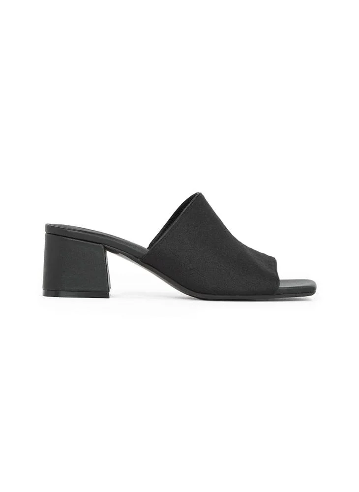 كالفن كلاين Causal Mid Heel Sandals