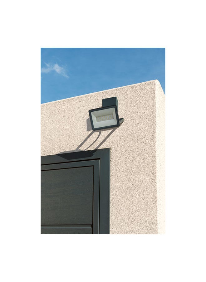 Schneider Electric - Mureva Lights Floodlight 300W IP65 230V - Image 1