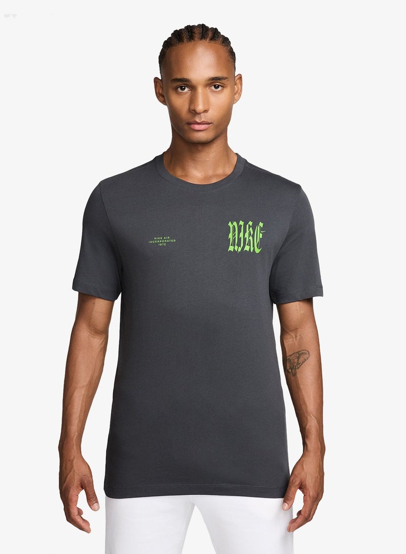 Nike Nsw Standard Float T-Shirt - Image 1