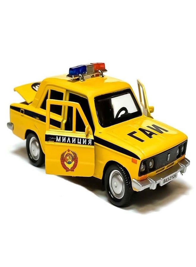PEZYOX 1:24 Diecast Metal Car Model Police Taxi Toy Cars for Kids Pull Back Openable Doors with Light Sound. (Yellow) - Image 1