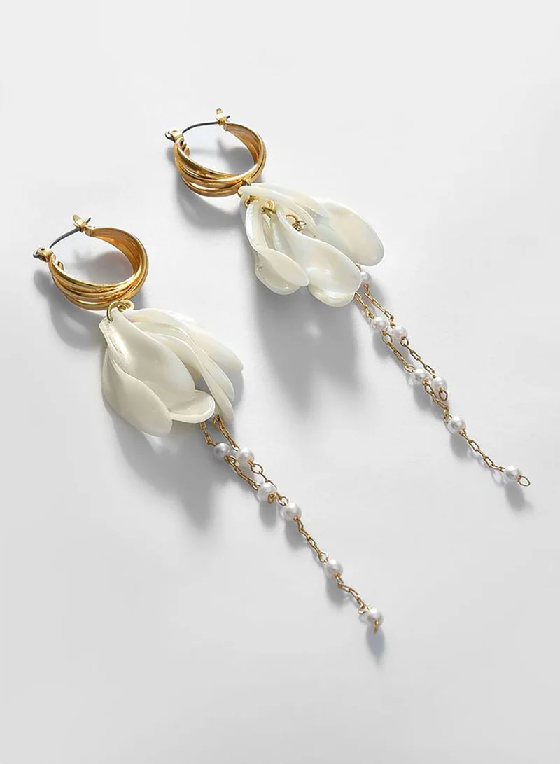 SOHI Gold Plated Flower Shaped Earring