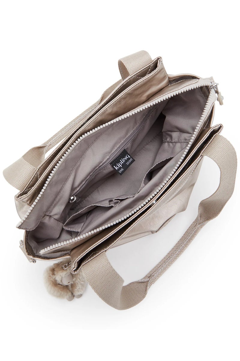 كيبلينغ حقيبة كتف نسائية متوسطة من إليسيا بلمعان معدني مع حزام كتف قابل للإزالة - Image 4