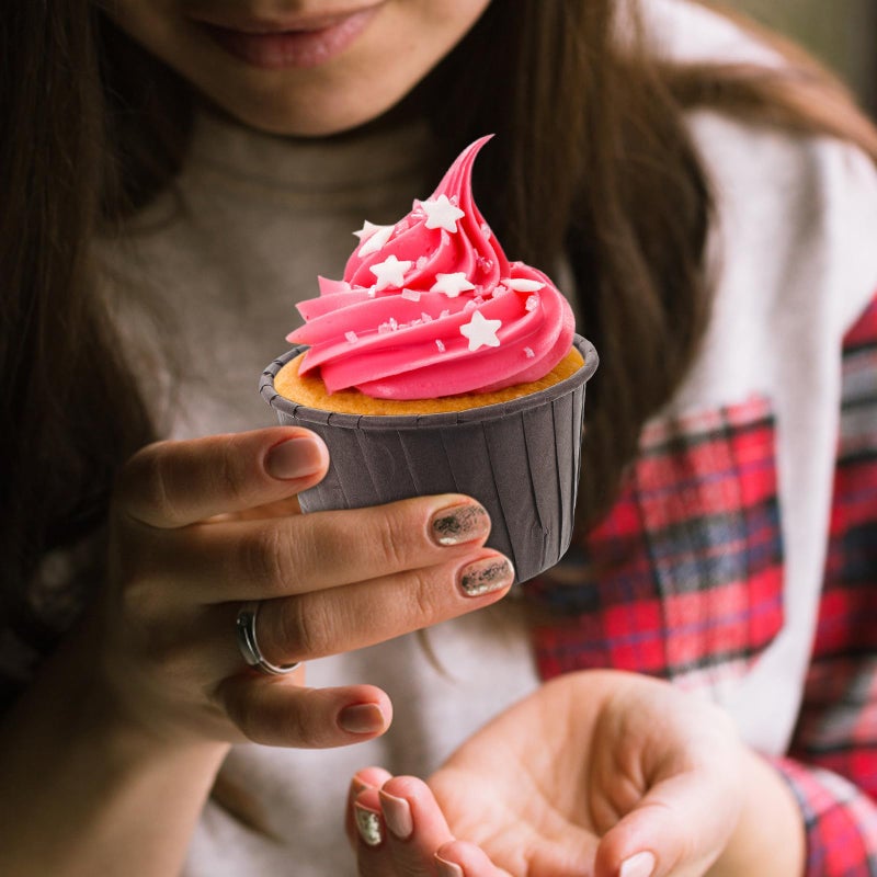 Brown Muffin Cupcake Liners 50pcs Disposable Greaseproof Baking Cups for Bakery Party - Image 5