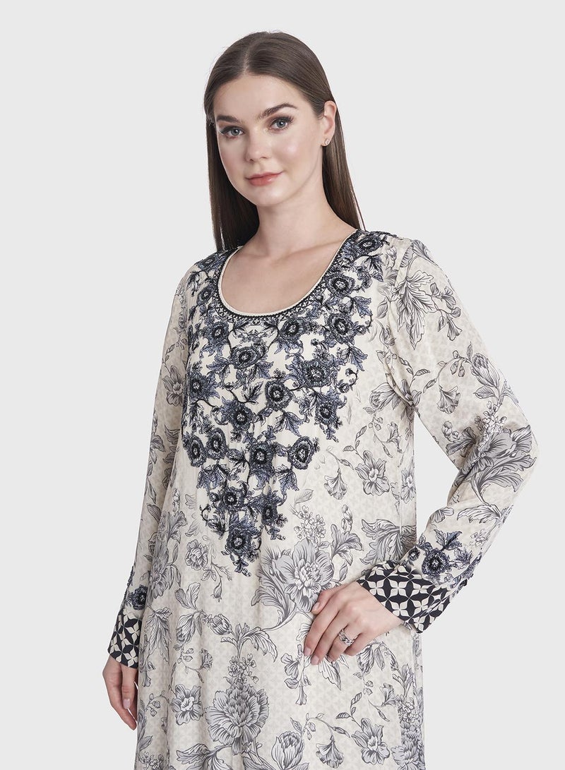 كشخة جلابية كريب بطبعة زهور وتطريز يدوي - Image 1