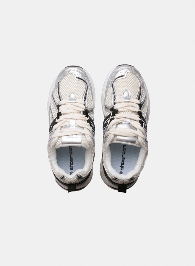 شوروم حذاء رياضي كاجوال من شو روم - Image 1