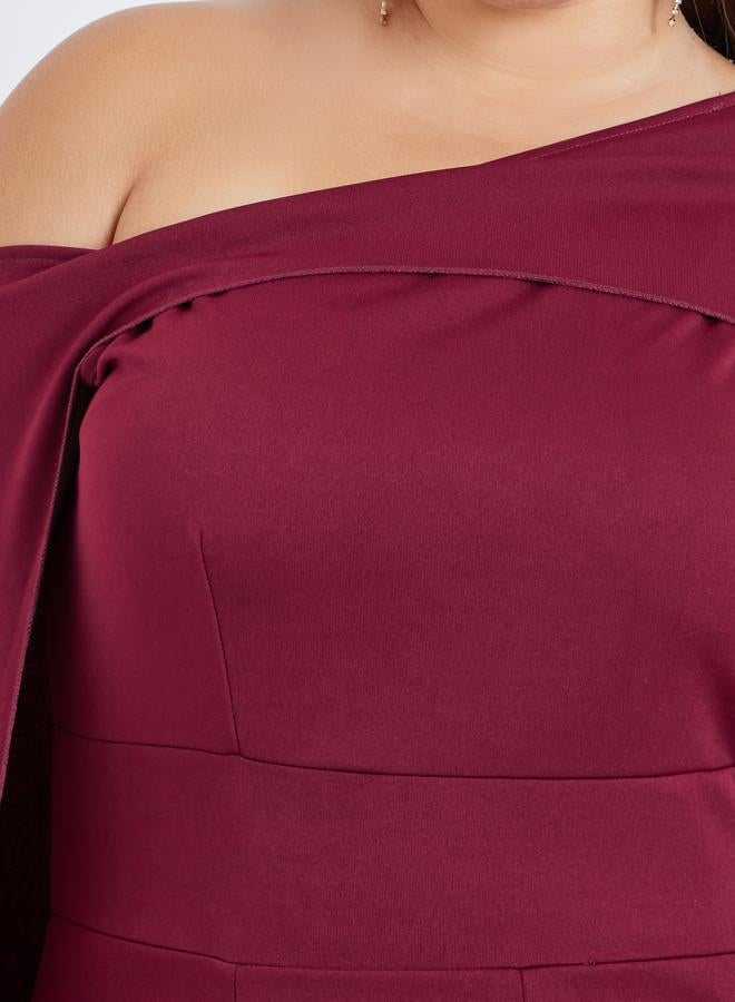 Styli Plus Cape Sleeve Maxi Dress With Front Slit - Image 4