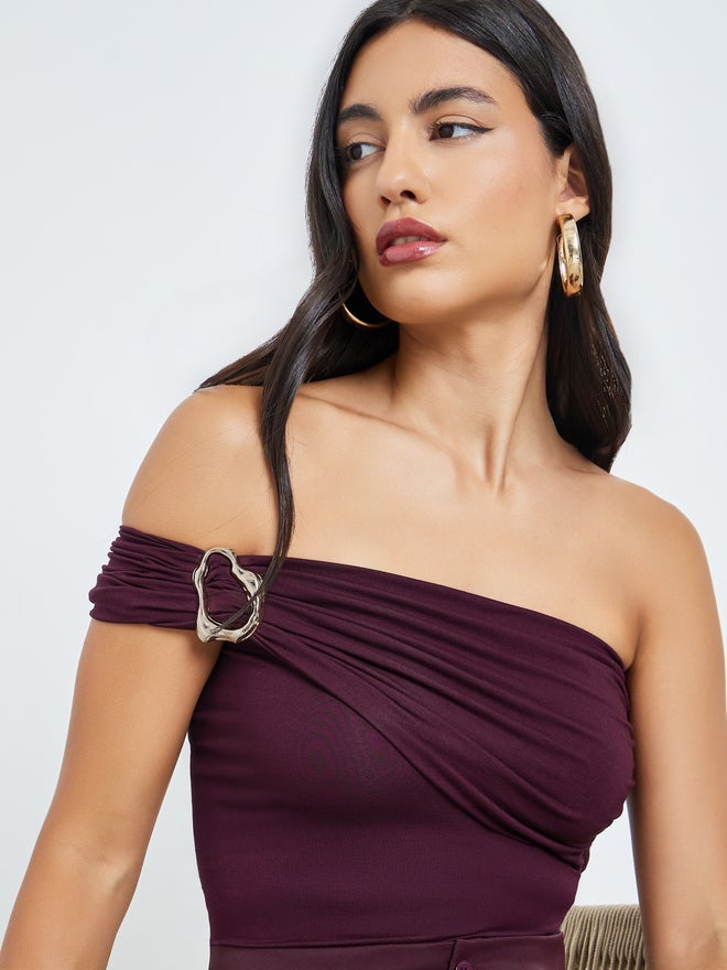Styli Burgundy Sleeveless Knit Top - Image 3