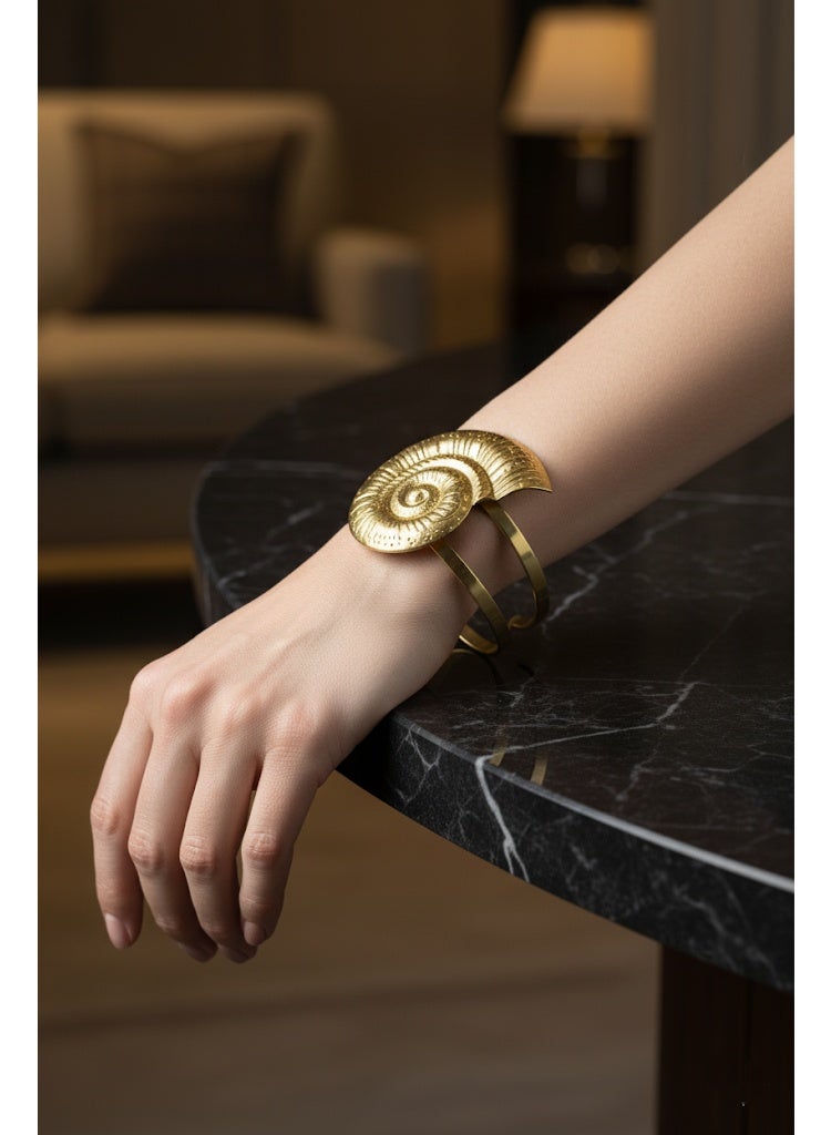 FLUFFY Plated Metal Bracelet with Spiral Shell Design - Image 1