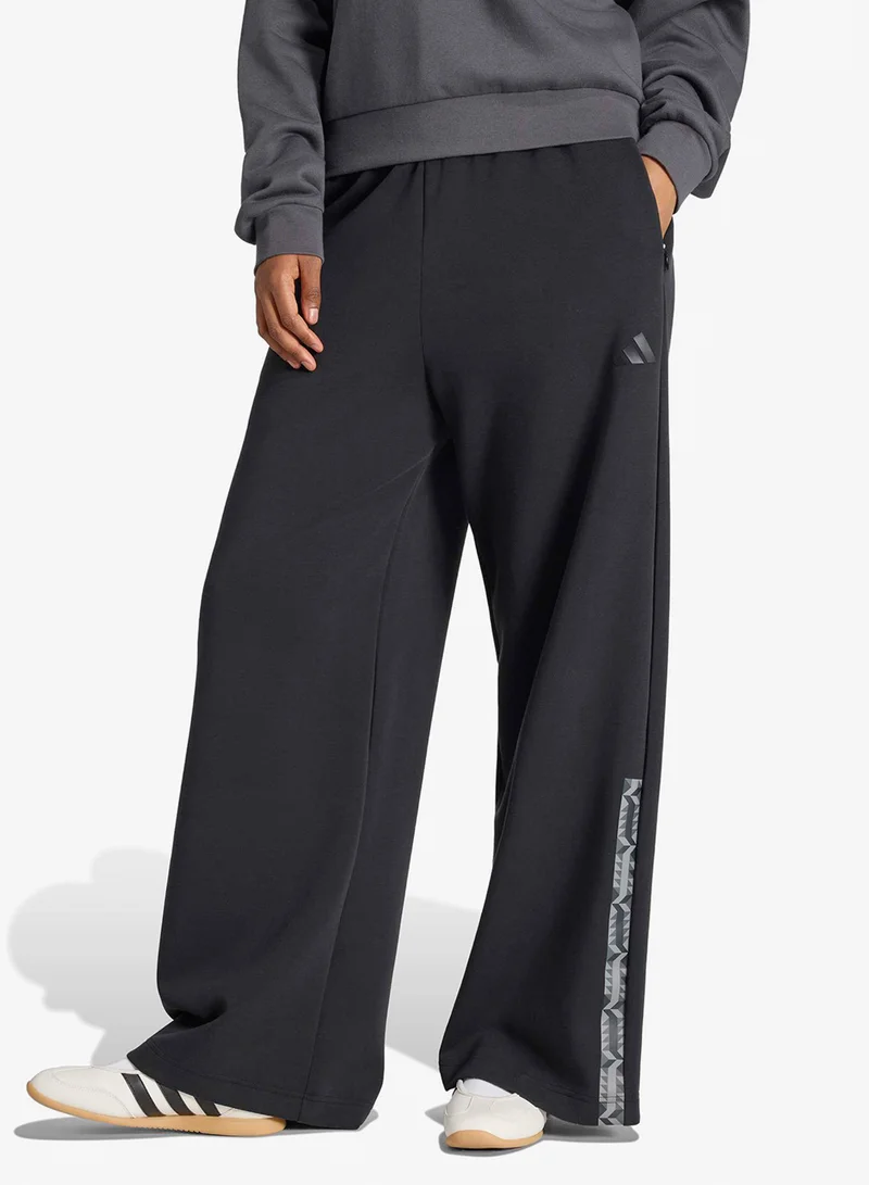 اديداس Soft Lux Sweatpants