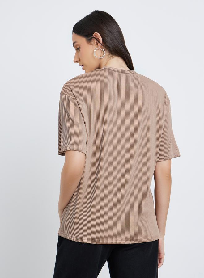Styli Women Brown Ribbed Oversized T-Shirt - Image 4