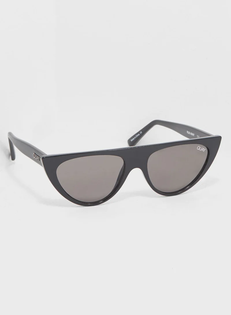 Quay Quay x Sofia Richie Run Away Sunglasses