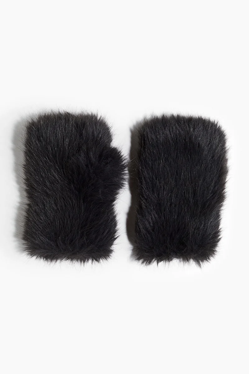 H&M Fluffy fingerless gloves