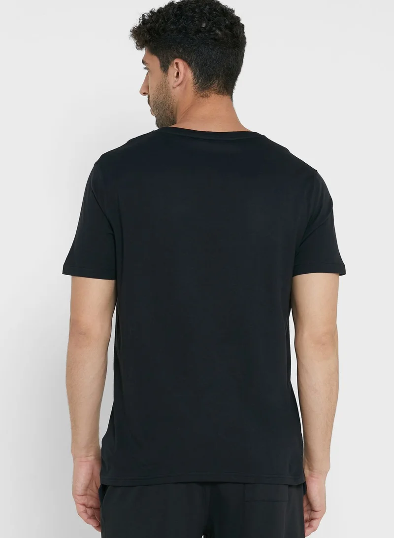 CALVIN KLEIN Logo Crew Neck T-Shirt