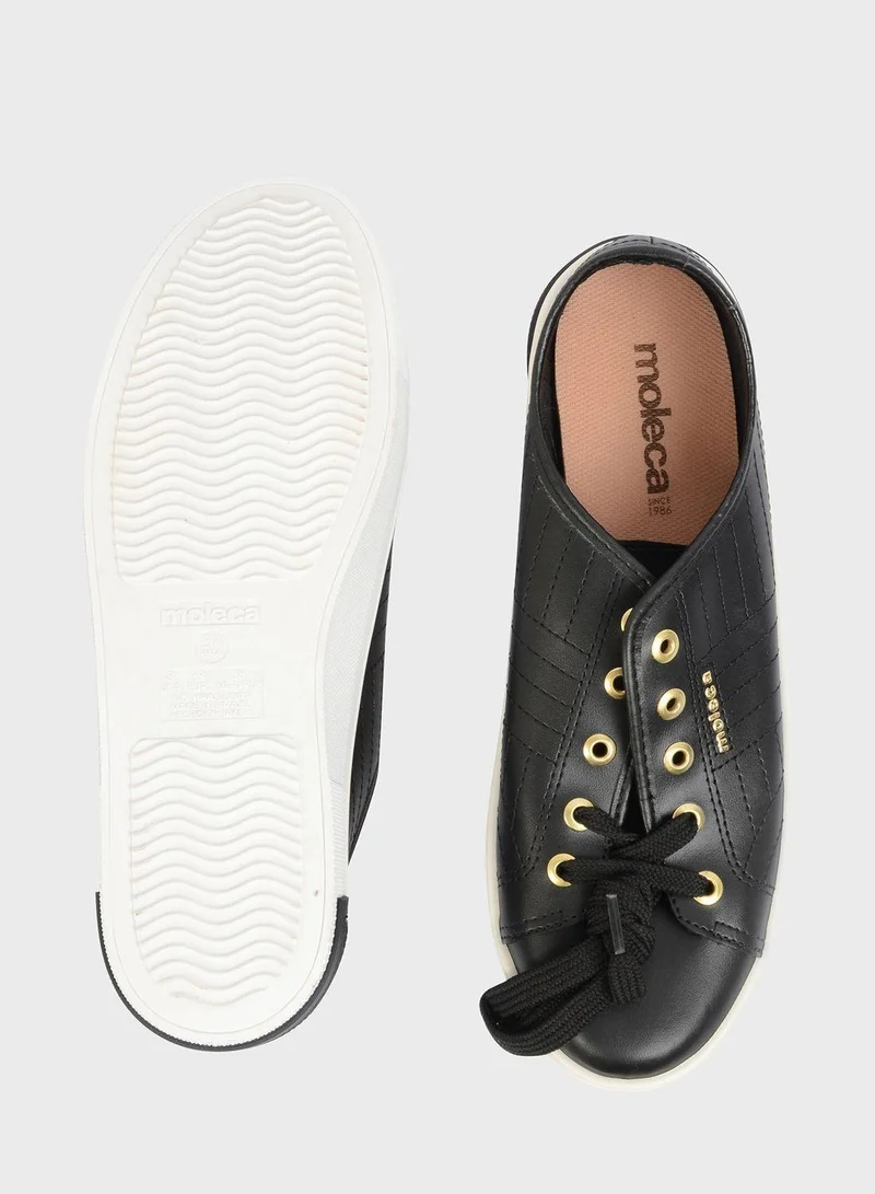 MOLECA Vienna Low Top Sneakers