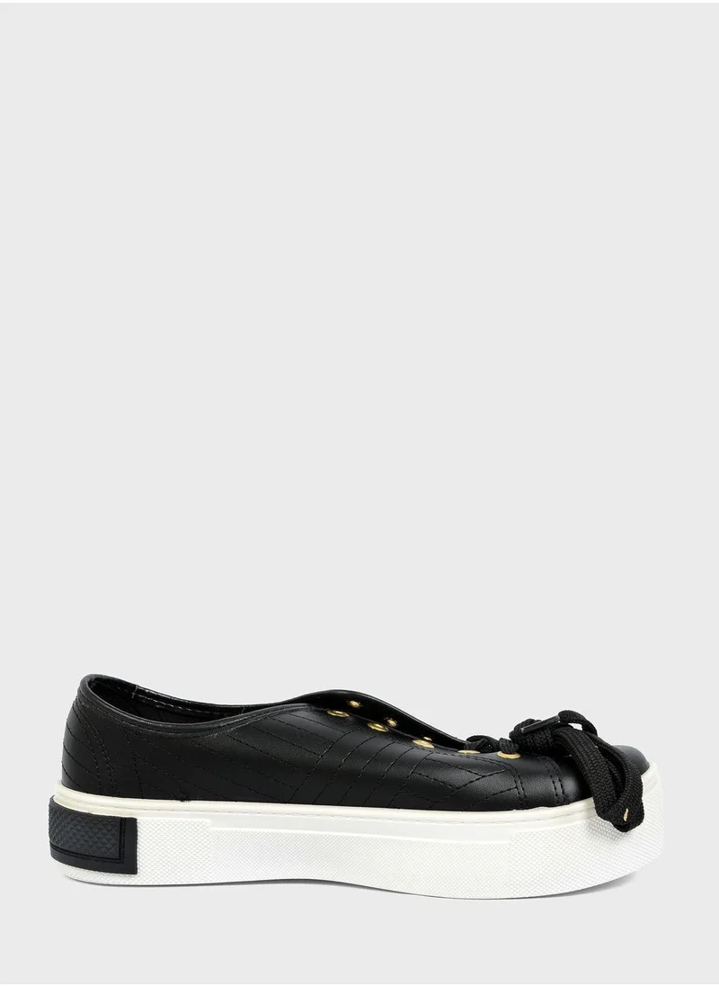 موليكا Vienna Low Top Sneakers