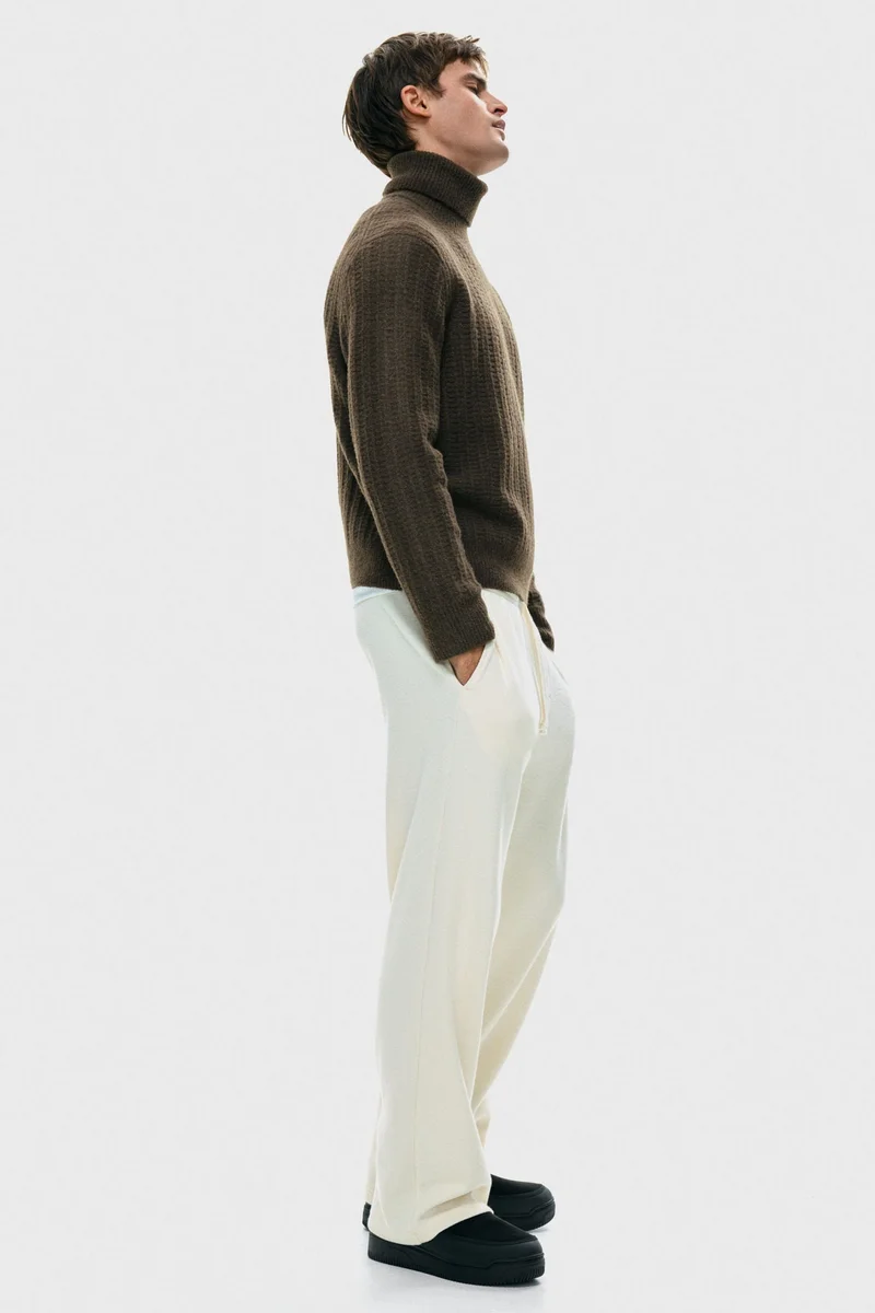 H&M  Regular Fit Polo-neck jumper for Men | Best Price UAE