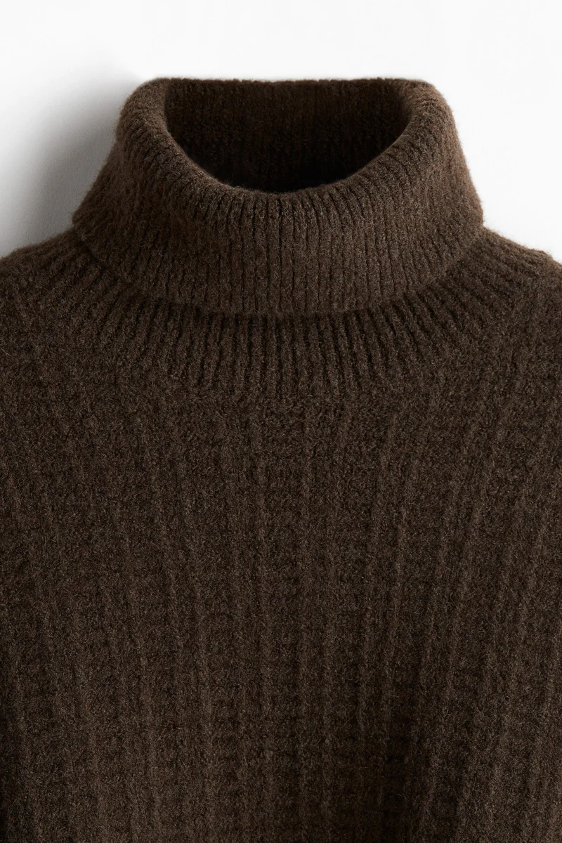 H&M  Regular Fit Polo-neck jumper for Men | Best Price UAE