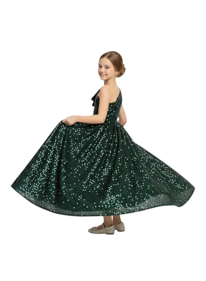 دىدانيالا فستان زمردي مرصع بالترتر