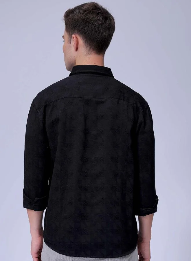 شركة المرآب الهندية Men Relaxed Fit Solid Full Sleeves Cutaway Collar Resort Wear Shirt