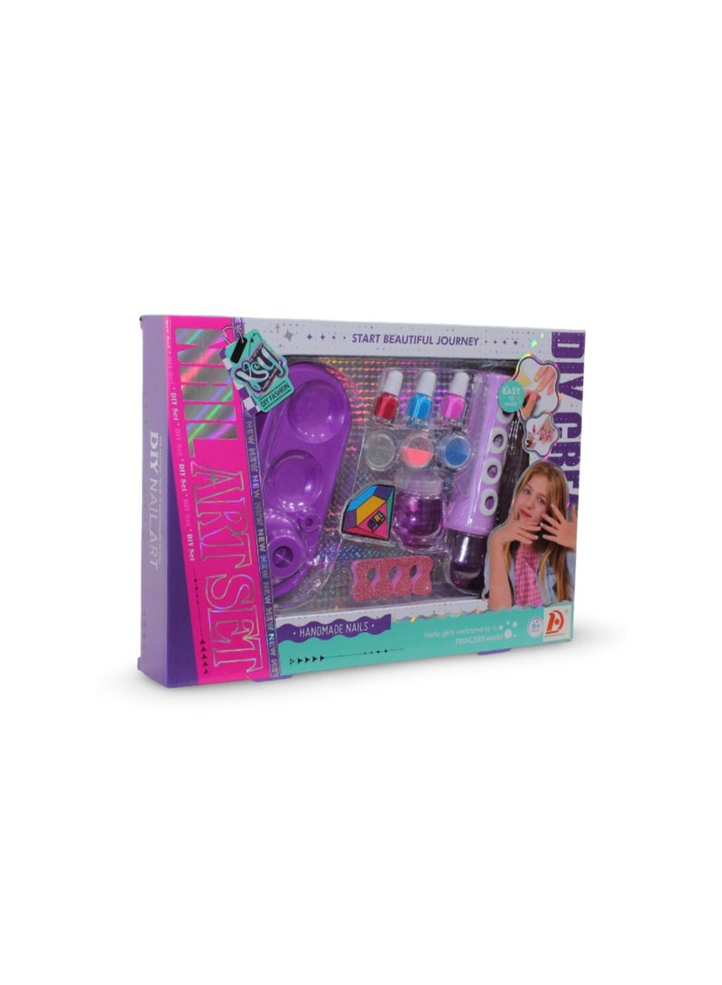 Girl's Creator Nail Art Studio - Image 1