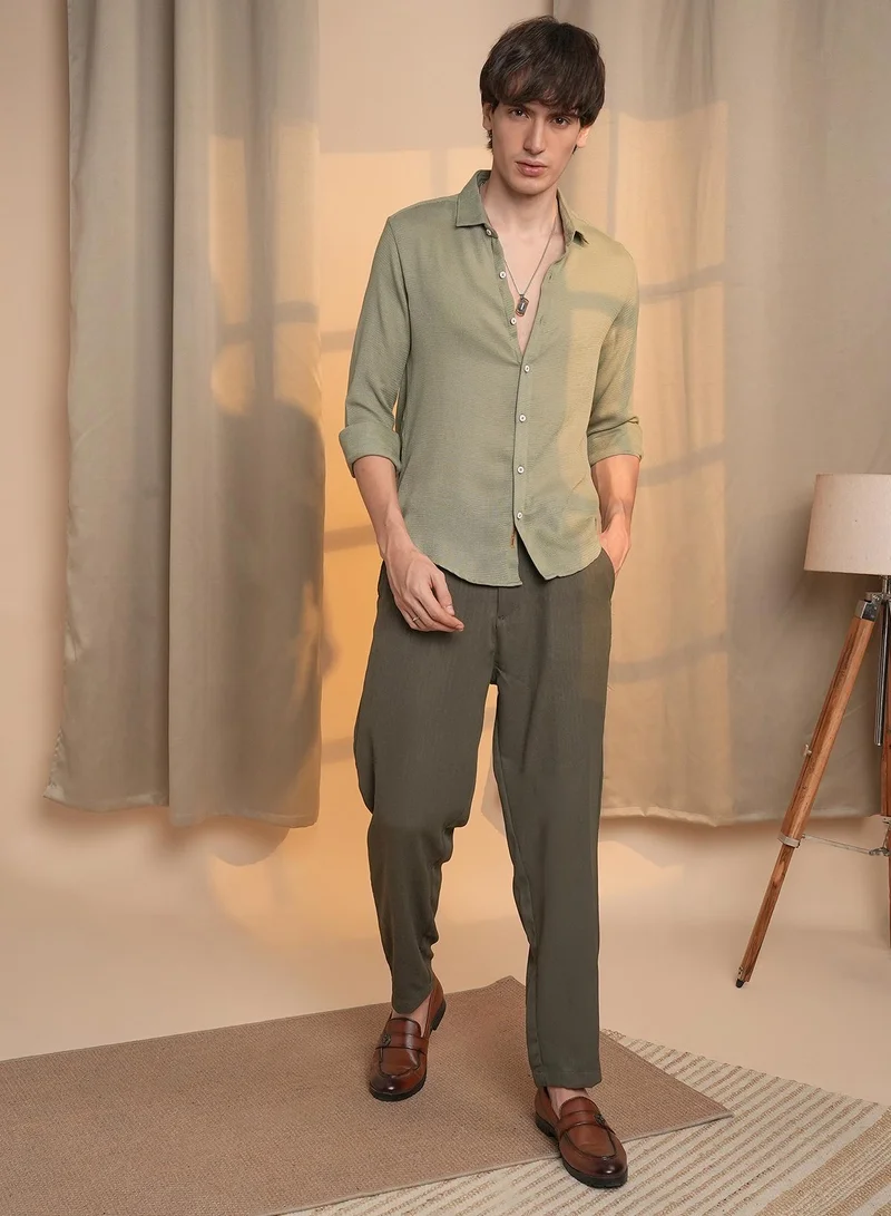 Campus Sutra Men's Sage Green Woven-Textured Shirt