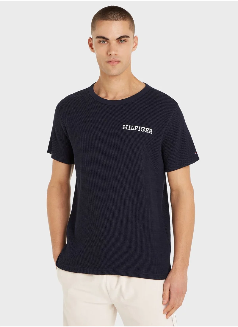 TOMMY HILFIGER Logo Crew Neck T-Shirt