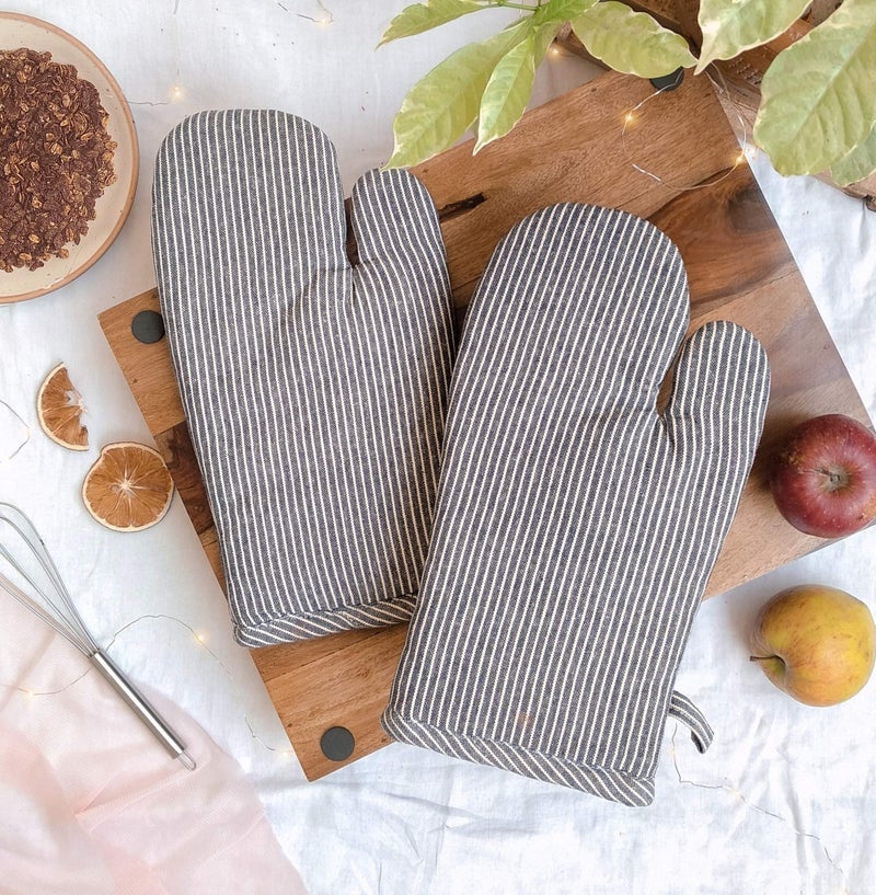 PIXEL HOME Cotton Microwave Oven Mitten for Microwave - Set of 2 PCS Oven Glove - Heat Resistant (Colour-Grey Pin Stripe) - Image 1