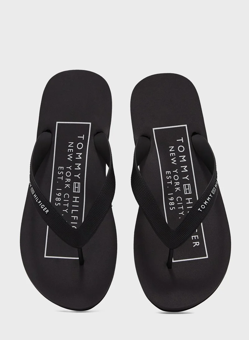 TOMMY HILFIGER Logo Flip Flops