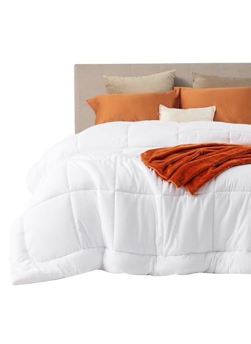 Bedsure Bedsure Comforter Duvet Insert  Quilted Comforters Cal King Size All Season Duvet Down Alternative Bedding with 8 Tabs Gifts for WomenMen White California King 96 X 102 Inches 