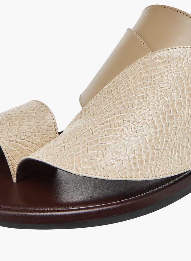 Al Waha صنادل عربية مزخرفة قابلة للانزلاق مع تفاصيل حلقة إصبع القدم - Image 4