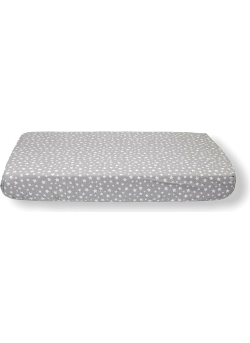 Bebek Özel Baby Special Cotton Baby and Kids Fitted Sheet Gray Background with White Stars 50 x 90 cm  - Image 3