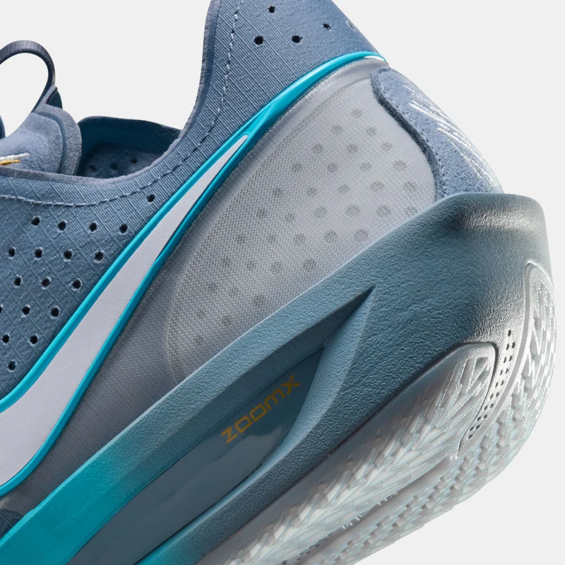 Nike Men's G.T. Cut 3 Basketball Shoes