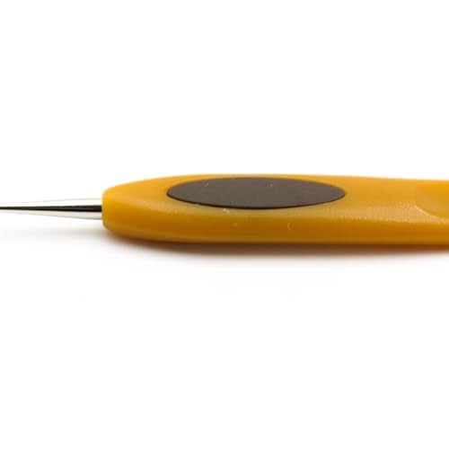 Clover 1026 Soft Touch Steel Crochet Hooks, No. 12/0.60mm - Image 2